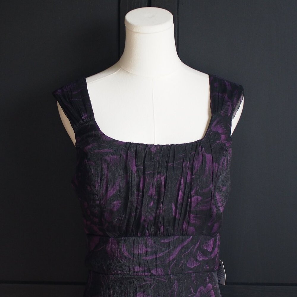 Jessica | NWT Beautiful Sleeveless, Formal, Floral Dress